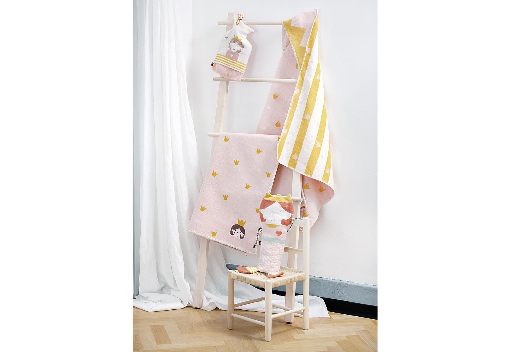 FUSSENEGGER Babydecke mit Kapuze 'Kronen'