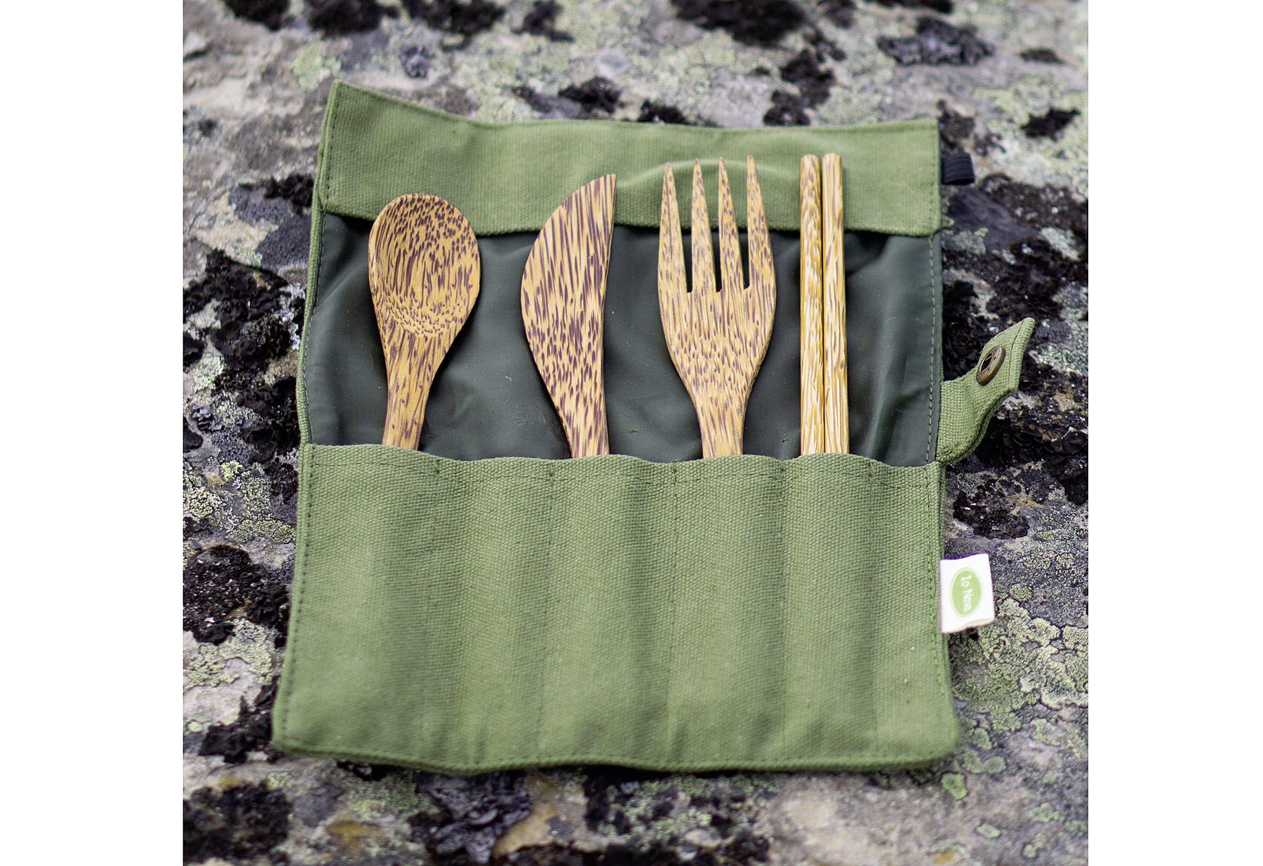 IO NOVA Kokosnuss-Besteck-Set 4-teilig 4-teilig | Messer, Gabel, Löffel, Stäbchen