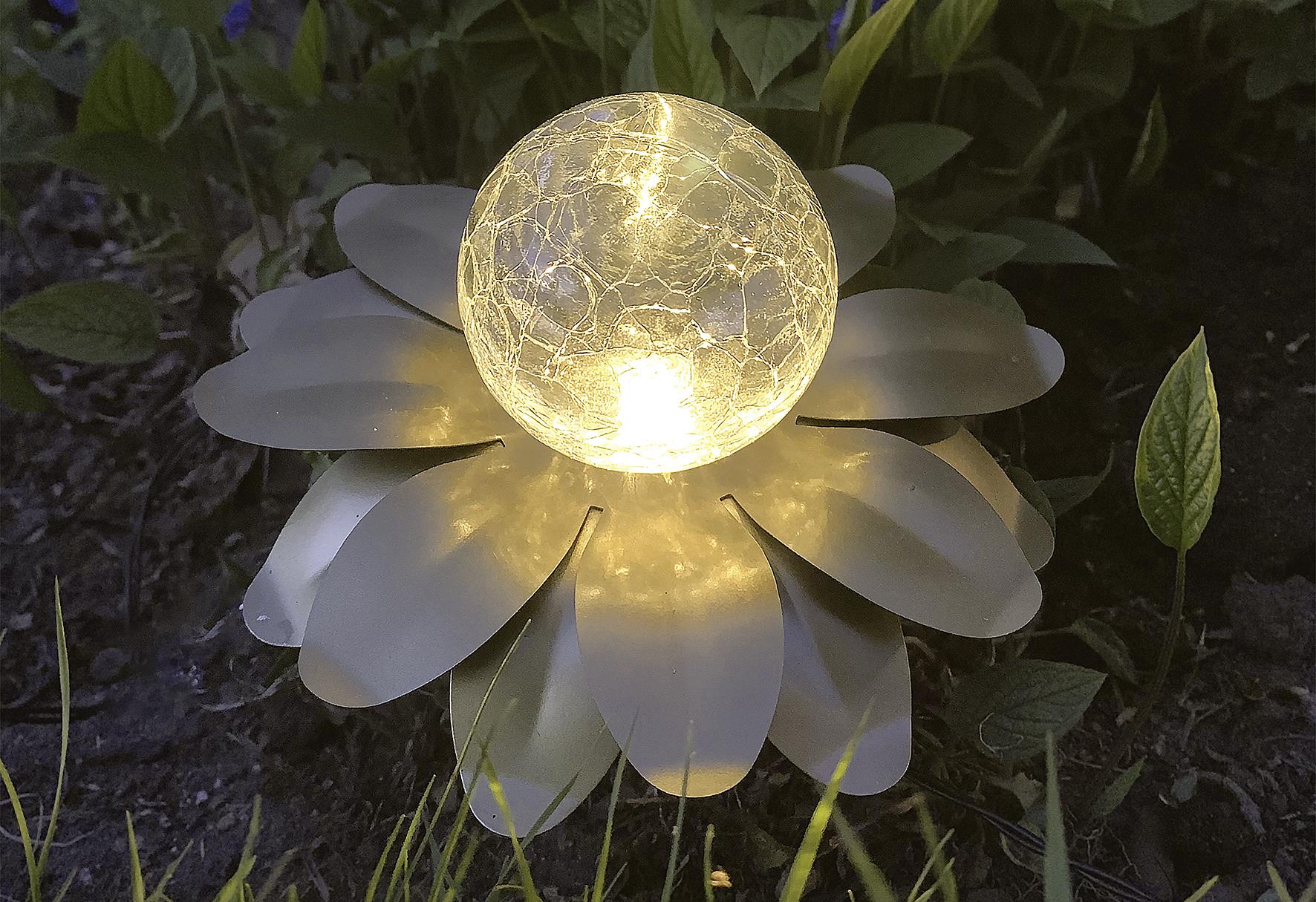 STAR TRADING LED Solardekoblume 'Lilly' 3er Pack