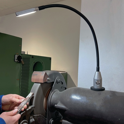 LED-Arbeitsleuchte Glanzlicht 3 W 300 lm BAUER & BÖCKER