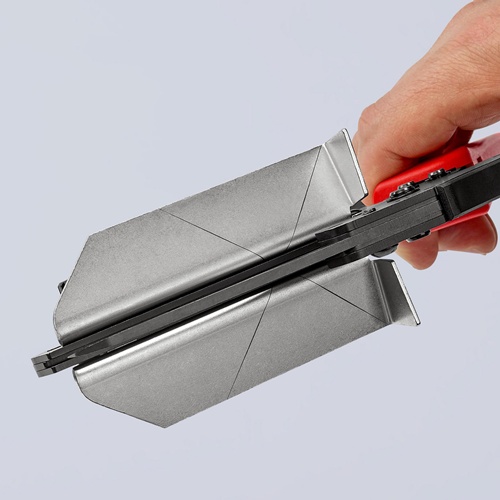 Kunststoffschere max.4mm Kabelkanälen KNIPEX